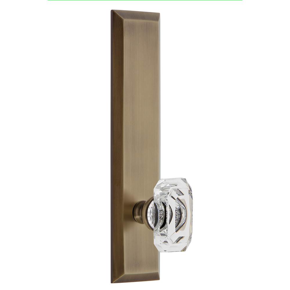Grandeur Hardware Grandeur Hardware Fifth Avenue Tall Plate Privacy with Baguette Clear Crystal Knob in Vintage Brass