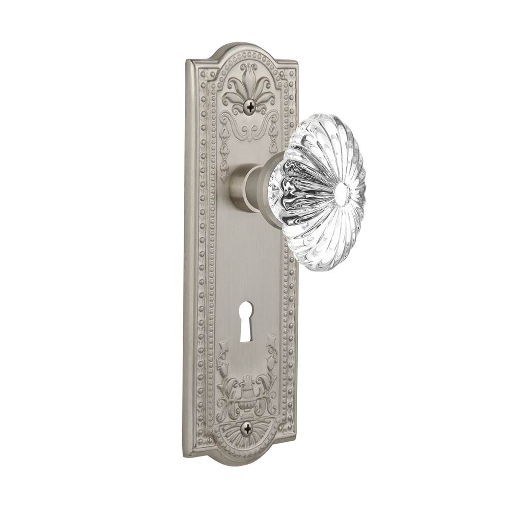 Nostalgic Warehouse Nostalgic Warehouse Meadows Plate with Keyhole Passage Oval Fluted Crystal Glass Door Knob in Satin Nickel