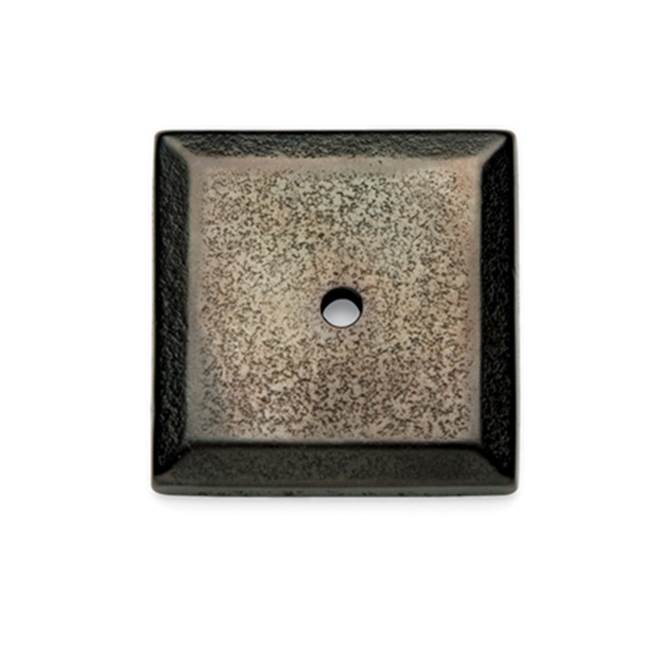 Sun Valley Bronze 1 3/4'' Bevel Edge square cabinet knob escutcheon.
