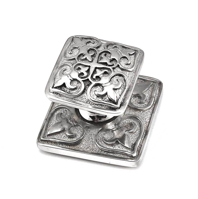 Vicenza Designs Fleur de Lis, Knob, Large, Square with Backplate, Polished Silver